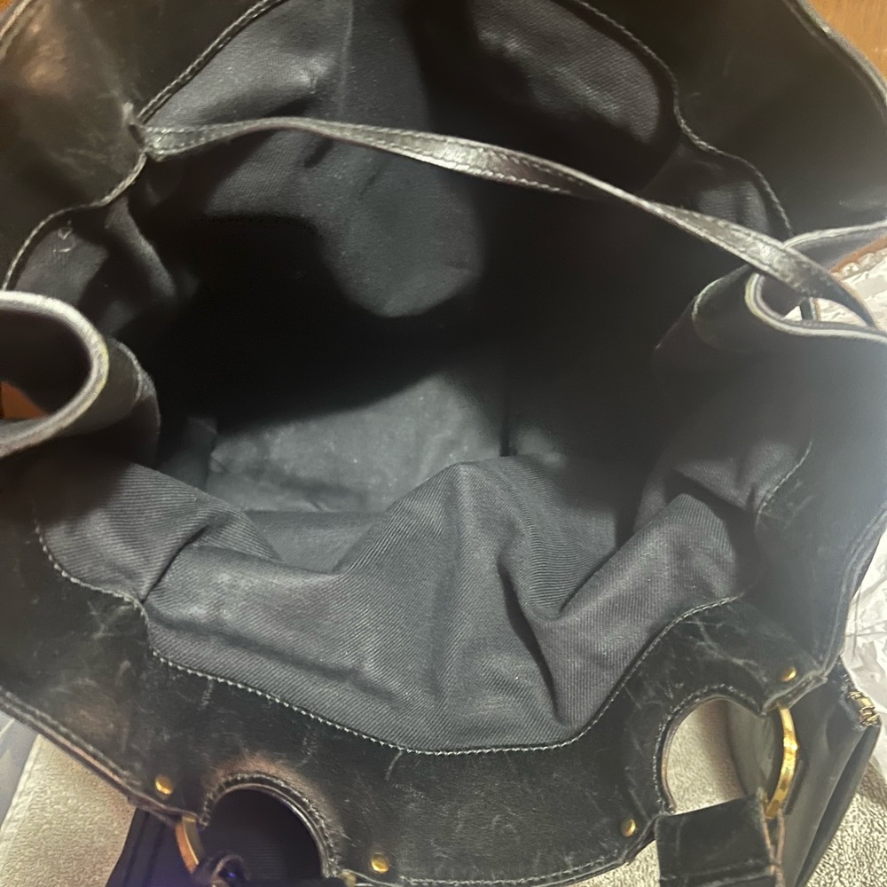 Large black Gucci handbag - Picture 8 of 8
